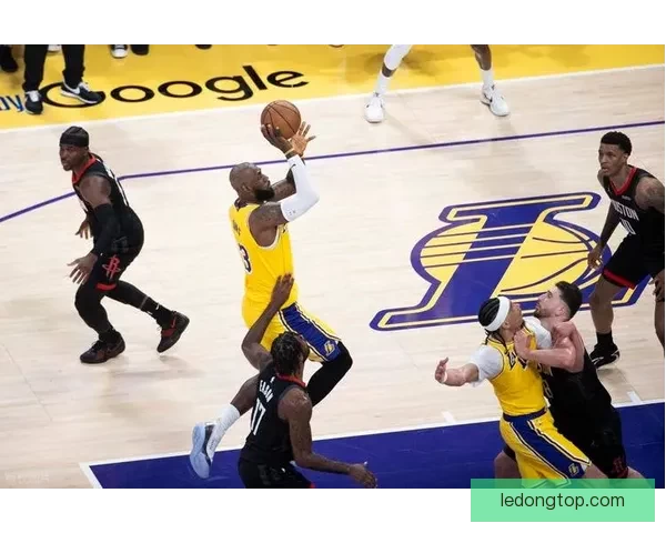 NBA G联赛惊险收官 杰弗里斯末节狂砍16分助斯托克顿绝杀南湾湖人